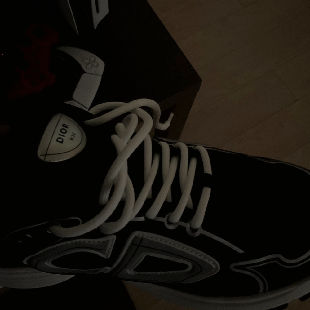 Dior b30 EURO 38 U.S. 8.